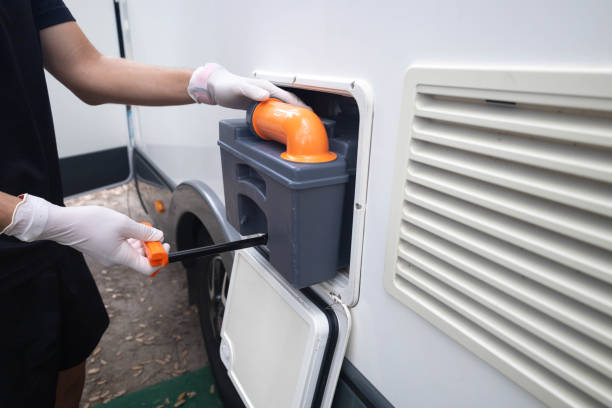 Porta potty delivery and setup in Brookshire, TX